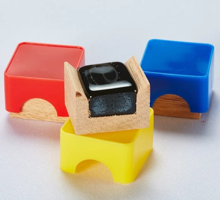 Cello Rosin – Woodframe Mini USA Red Cap