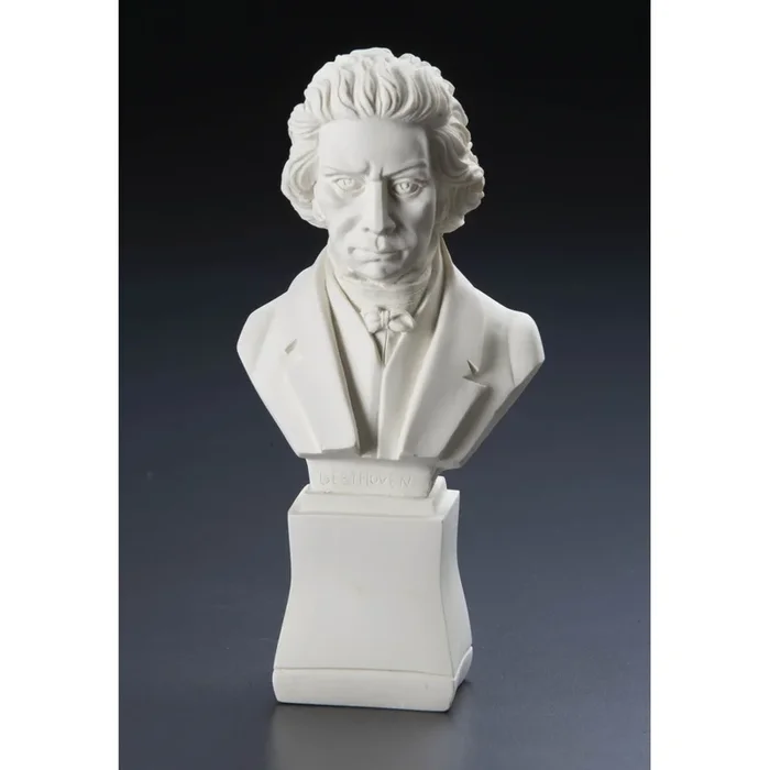 Composer Statuette – Beethoven 7”