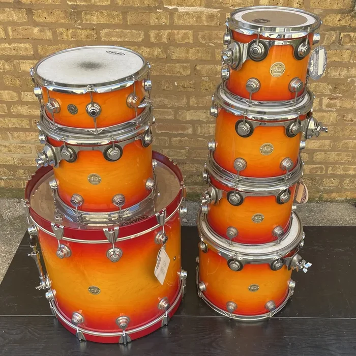 DW Collector’s Series Maple 7 Piece Shell Pack, Lacquer Custom Classic Burst w/Chrome Hardware