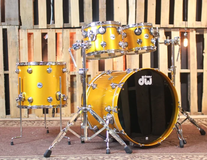 DW Collectors Maple Mahogany Vegas Gold Drum Set – 22,10,12,16 – SO#1288917