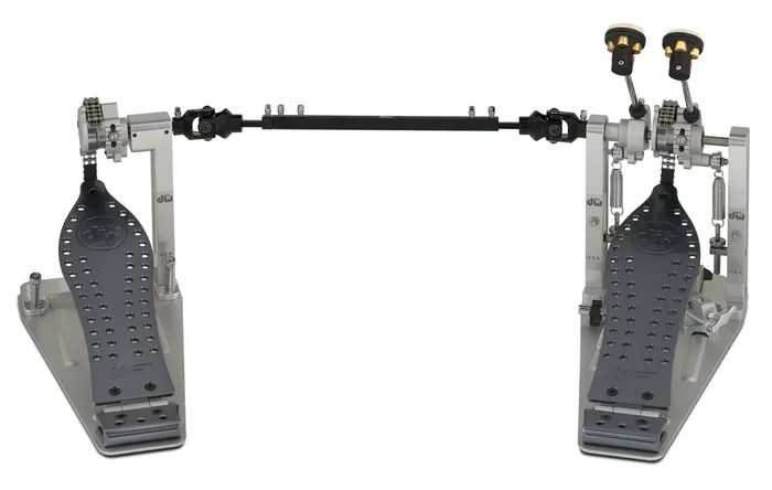 DW MFG Series Machined Chain Drive Double Bass Drum Pedal With Extended Footboard