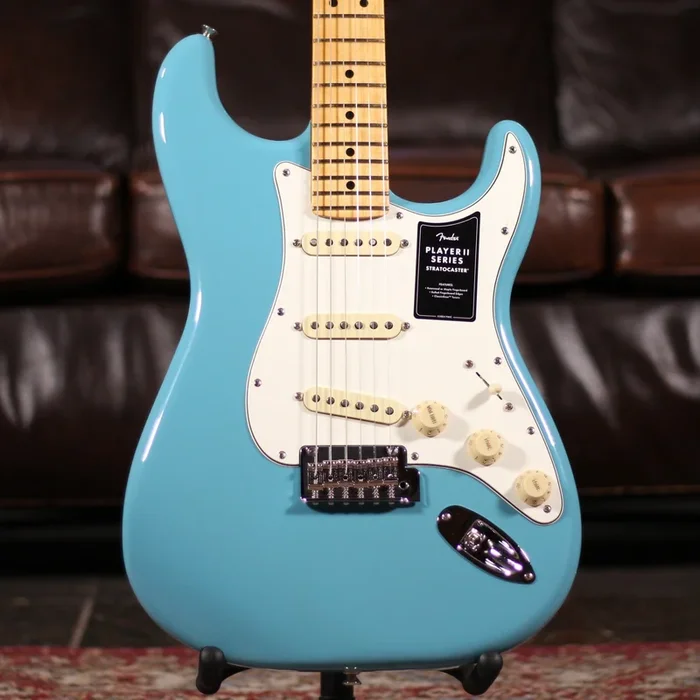 Fender Player II Stratocaster – Aquatone Blue