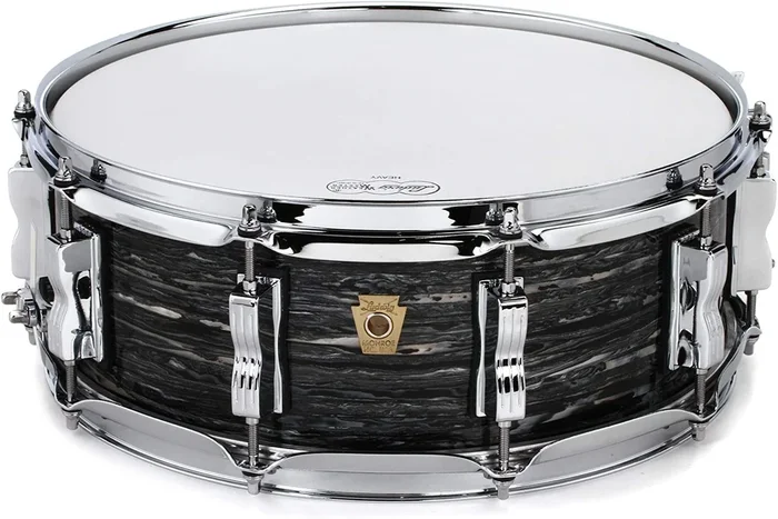 Ludwig Classic Maple 5×14 Snare Drum – Vintage Black Oyster