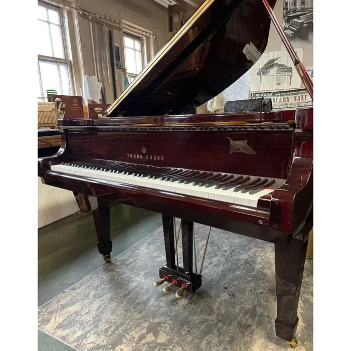 Pre-Owned Young Chang 157 Baby Grand Piano