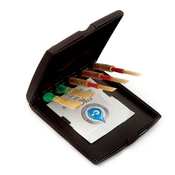 Rico RVCASE05 Double Reed Storage Case with Humidity Control Pack